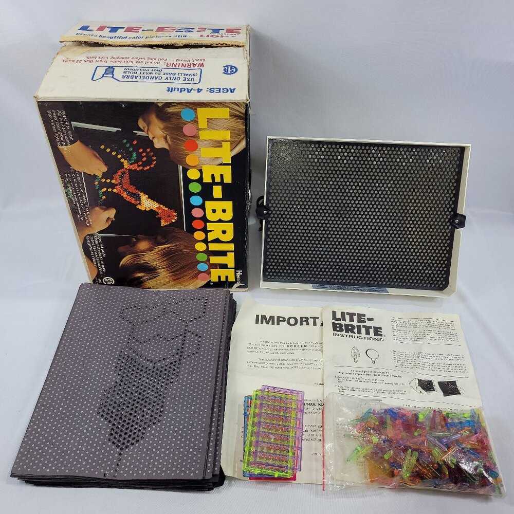 Lite-Brite Vintage 1976 Light Up Picture Drawing Set by Milton Bradley